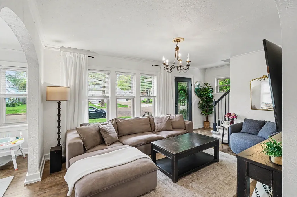 231 Garland Street Kalamazoo City MI 49001