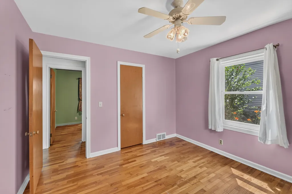 1612 Homecrest Avenue Kalamazoo City MI 49001