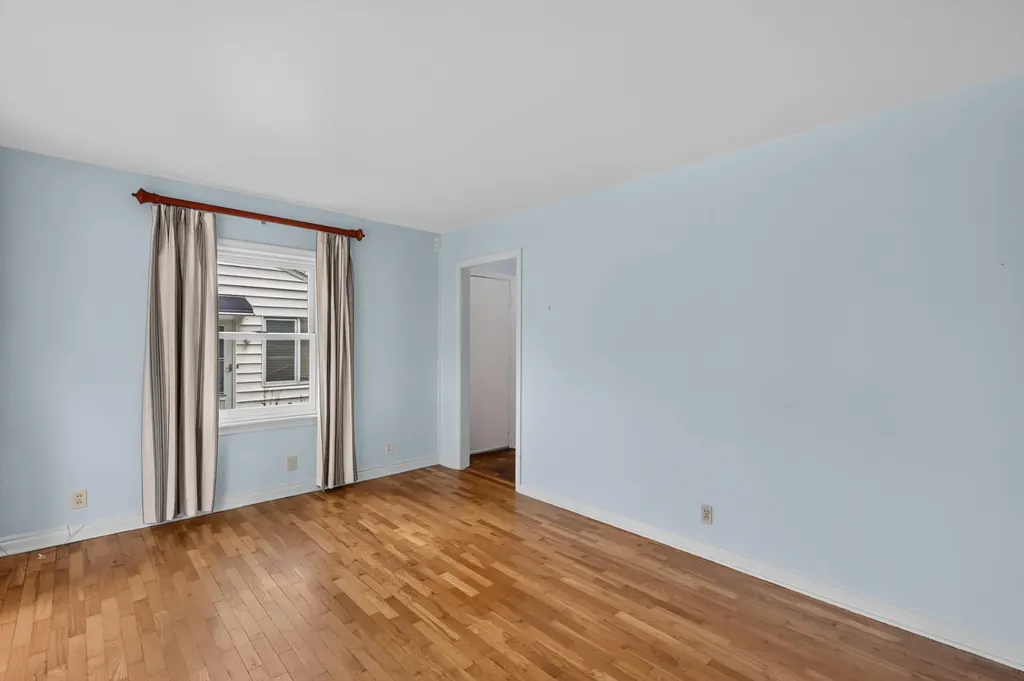1612 Homecrest Avenue Kalamazoo City MI 49001
