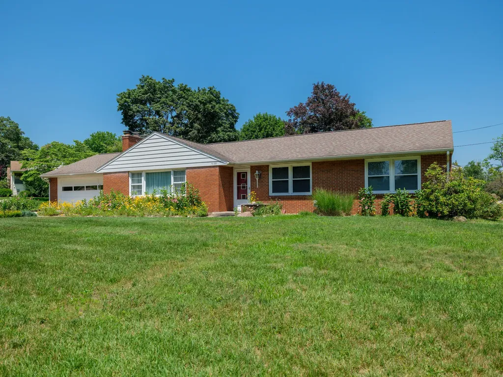 5139 Midfield Drive Portage City MI 49002