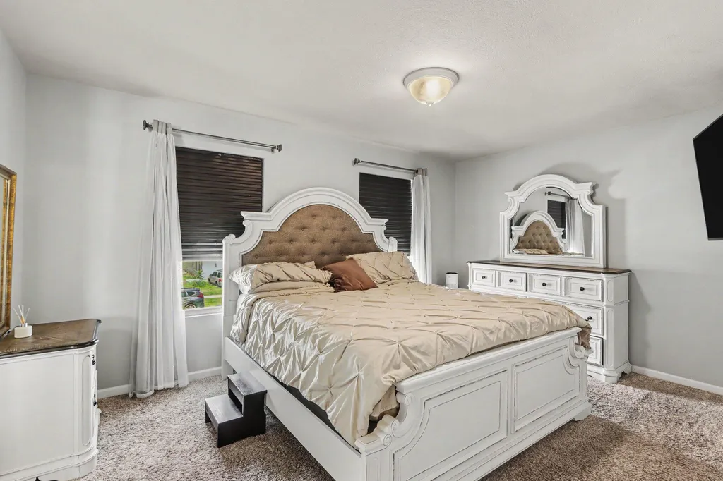 823 Beth Avenue Kalamazoo Charter Township MI 49004