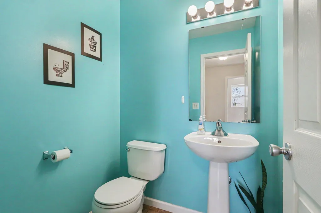823 Beth Avenue Kalamazoo Charter Township MI 49004