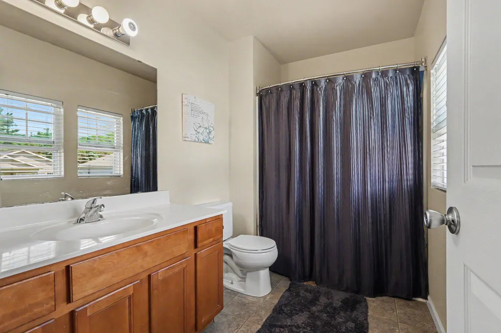 823 Beth Avenue Kalamazoo Charter Township MI 49004