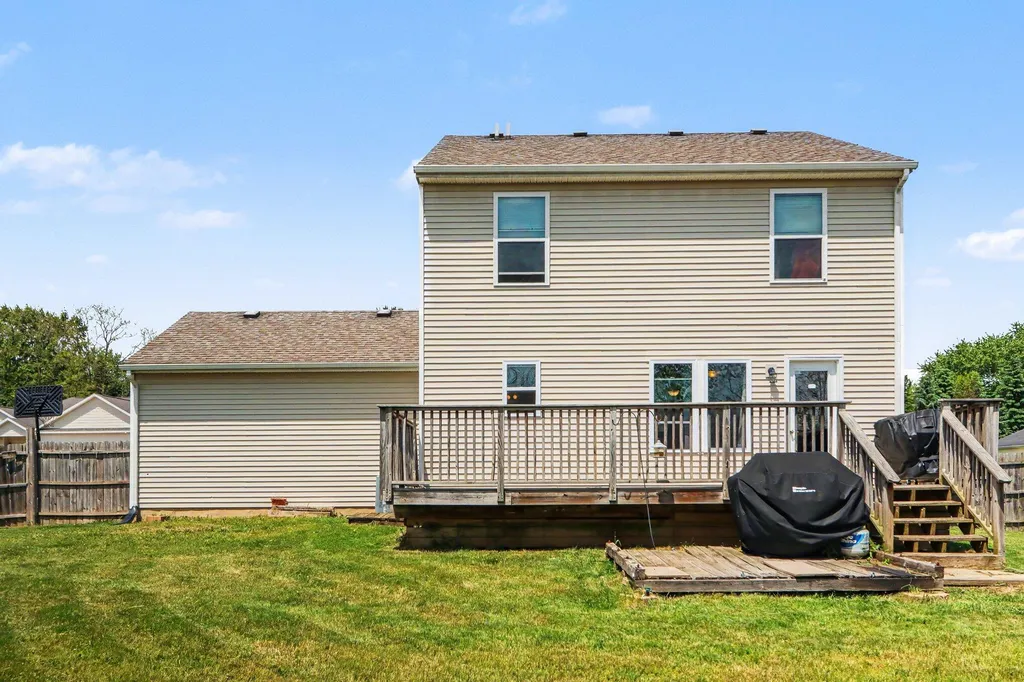 823 Beth Avenue Kalamazoo Charter Township MI 49004