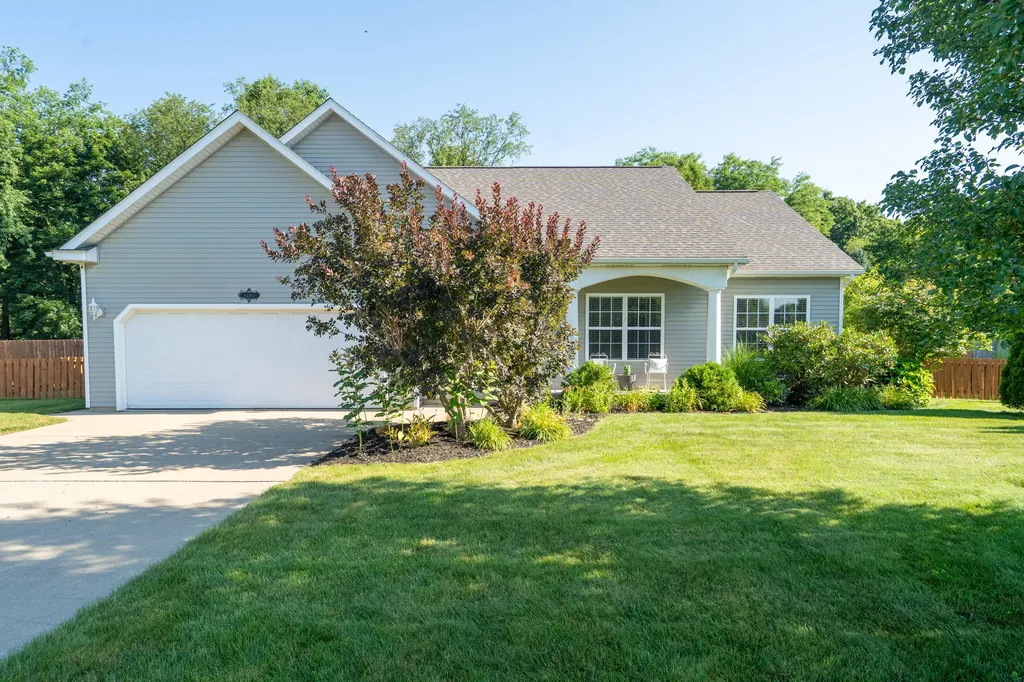 8297 Engelwood Avenue Richland Township MI 49083
