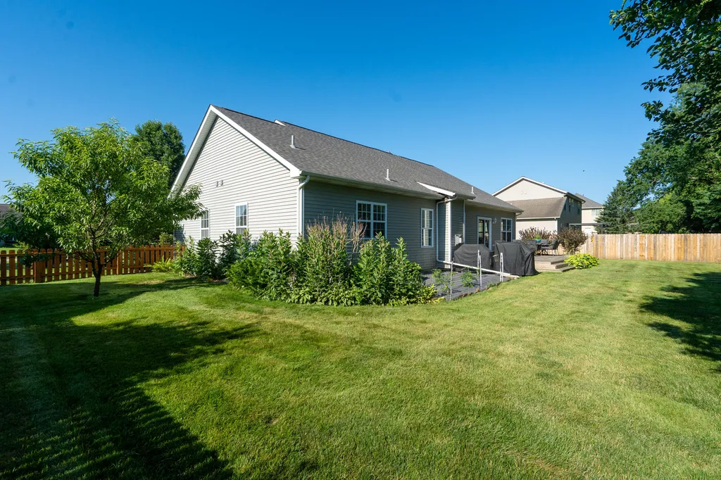 8297 Engelwood Avenue Richland Township MI 49083