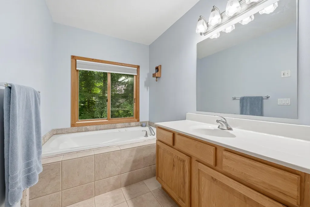 5602 Emneth Avenue Oshtemo Charter Township MI 49009