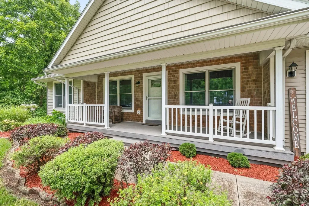 5602 Emneth Avenue Oshtemo Charter Township MI 49009