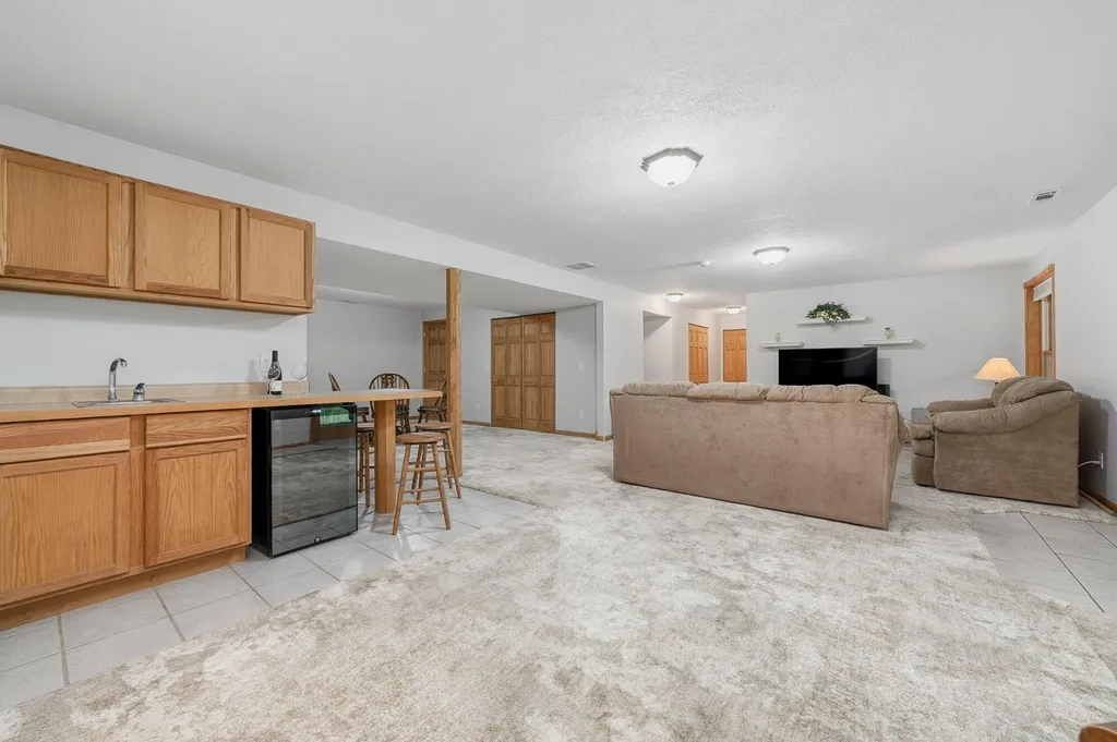 5602 Emneth Avenue Oshtemo Charter Township MI 49009