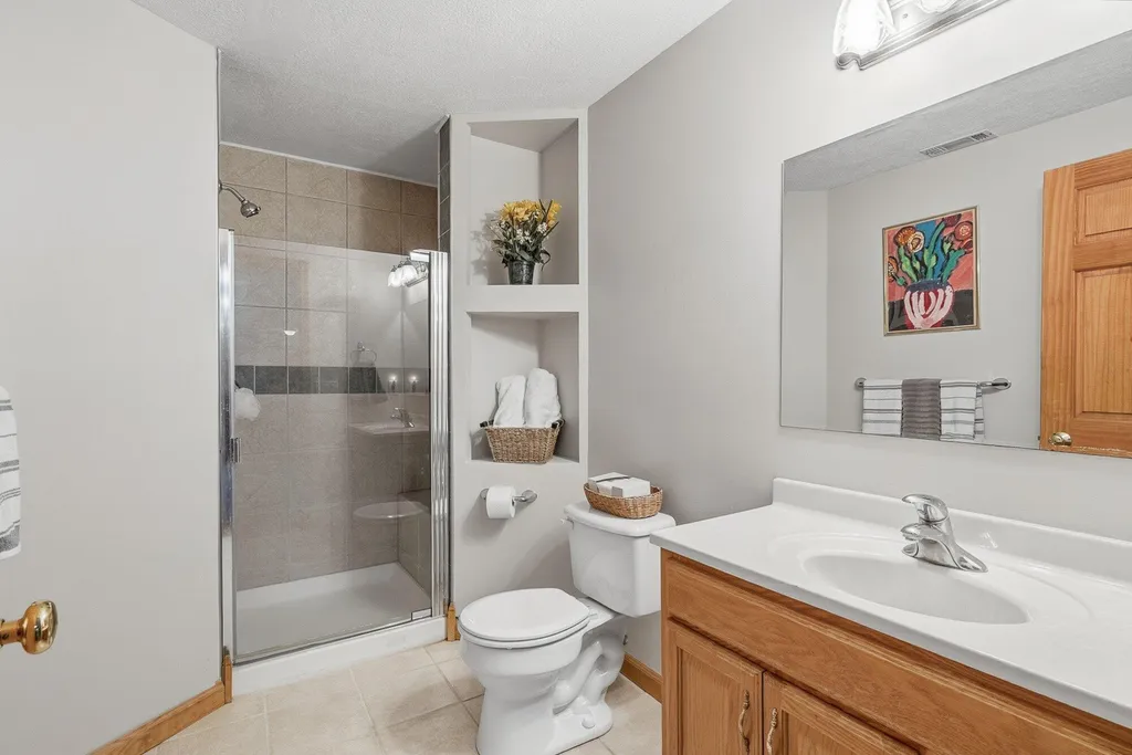 5602 Emneth Avenue Oshtemo Charter Township MI 49009