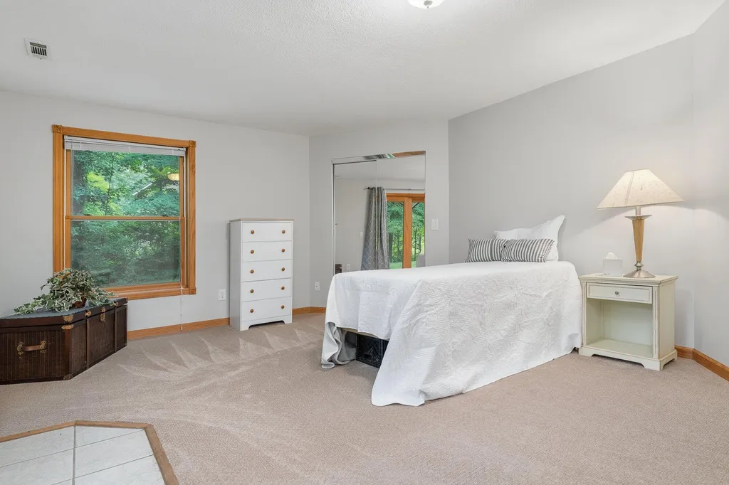5602 Emneth Avenue Oshtemo Charter Township MI 49009