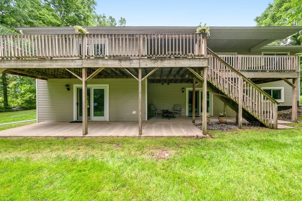 5602 Emneth Avenue Oshtemo Charter Township MI 49009