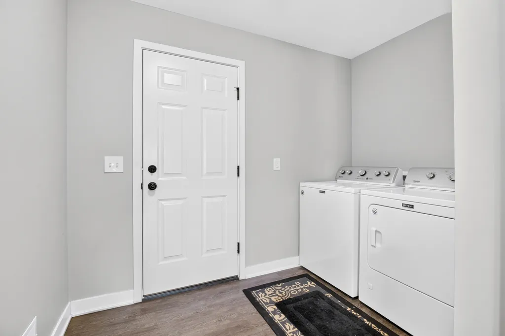 3848 Wetherington Pointe Kalamazoo City MI 49006