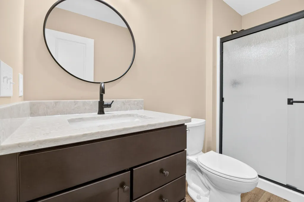 3848 Wetherington Pointe Kalamazoo City MI 49006