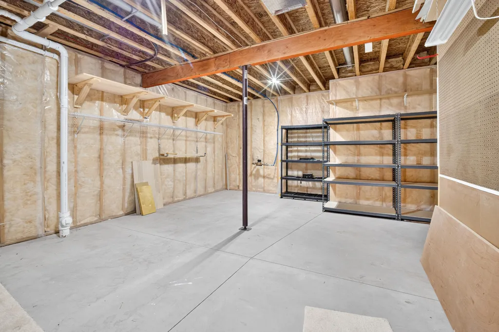 3848 Wetherington Pointe Kalamazoo City MI 49006