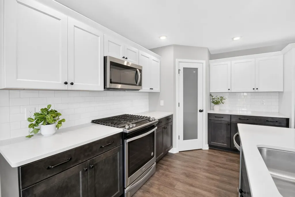 3848 Wetherington Pointe Kalamazoo City MI 49006