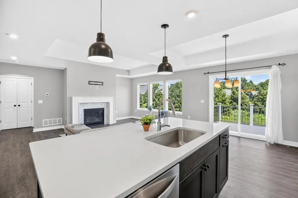 3848 Wetherington Pointe Kalamazoo City MI 49006