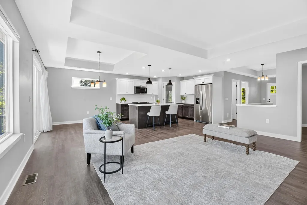3848 Wetherington Pointe Kalamazoo City MI 49006