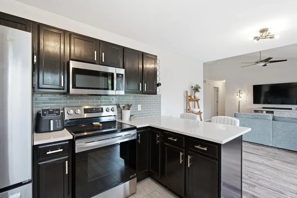 4944 Black Oak Lane Kalamazoo Charter Township MI 49004