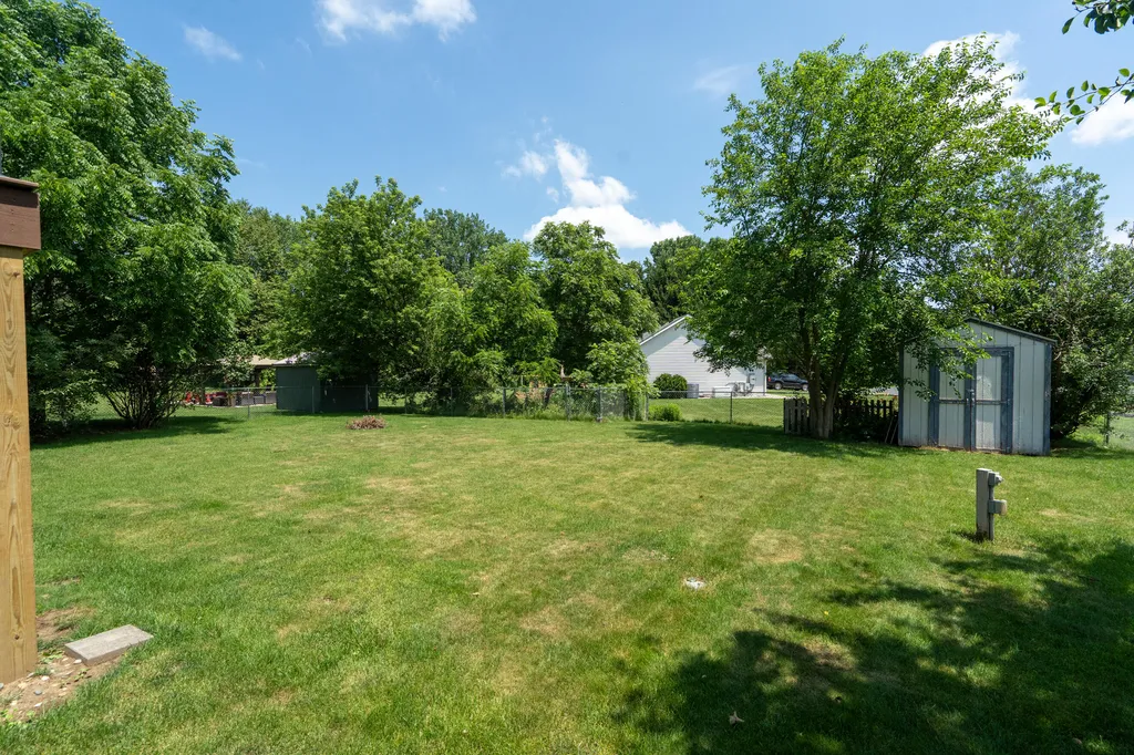 4944 Black Oak Lane Kalamazoo Charter Township MI 49004