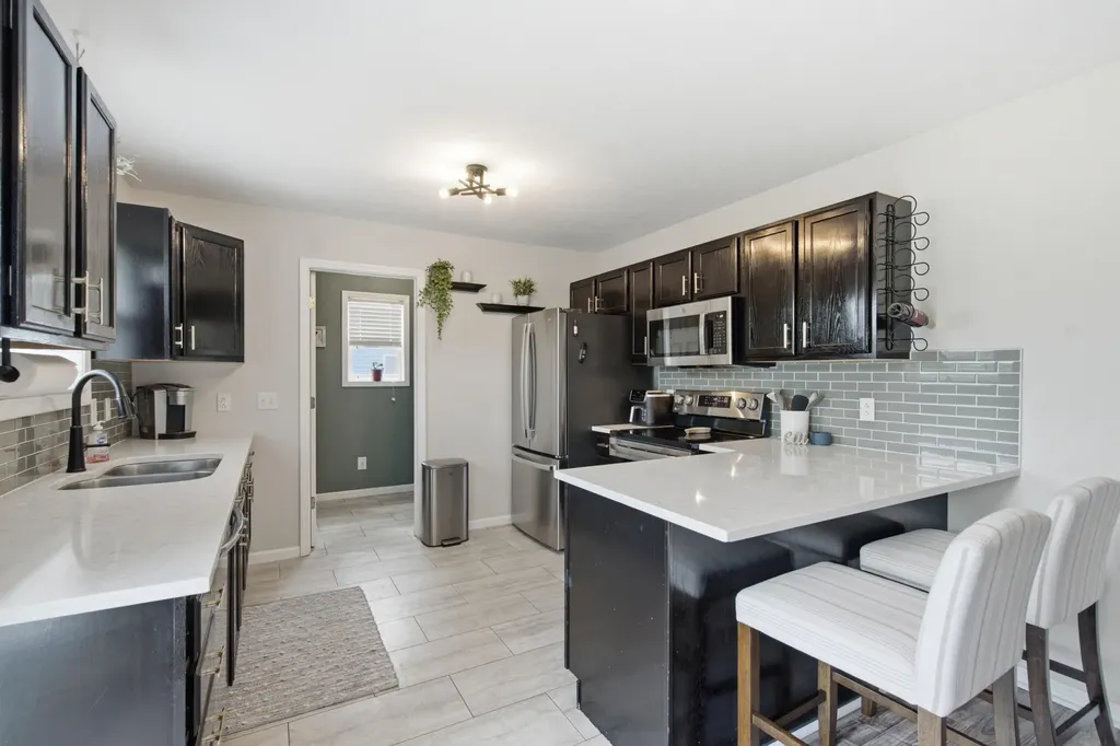 4944 Black Oak Lane Kalamazoo Charter Township MI 49004