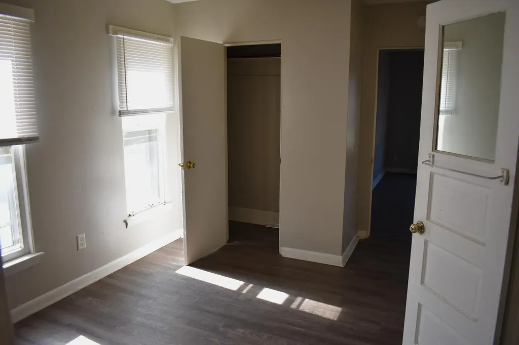 729 E Vine Kalamazoo City MI 49001