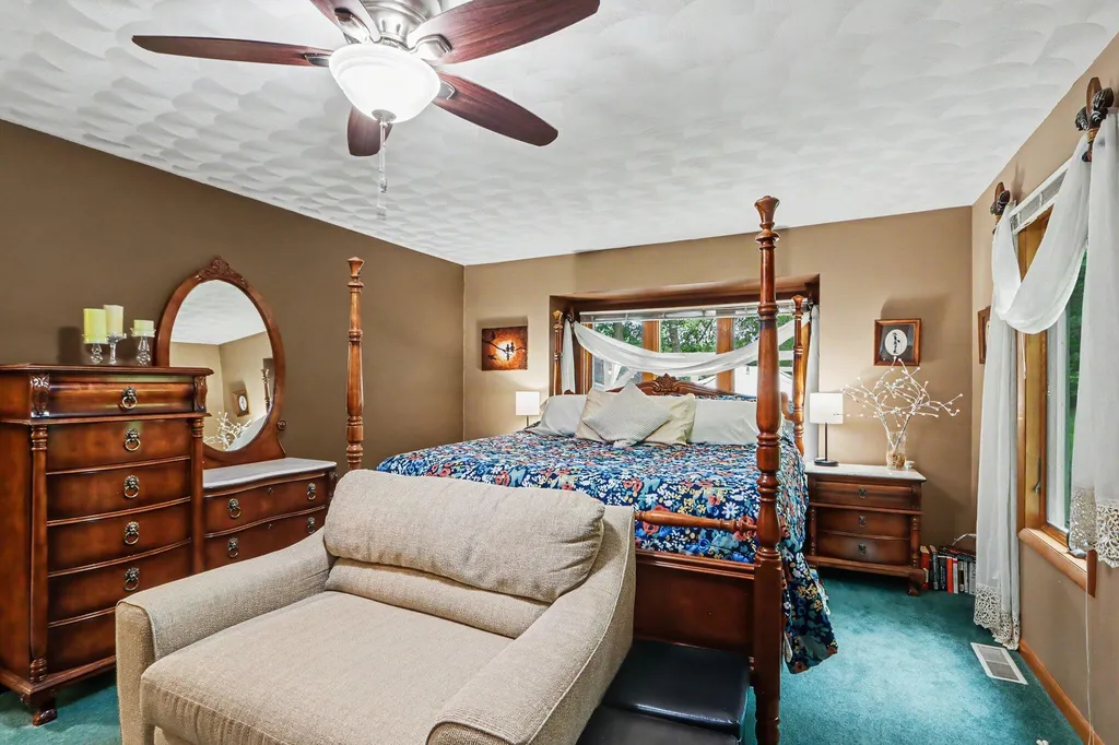 6800 Springbrook Lane Cooper Charter Township MI 49004