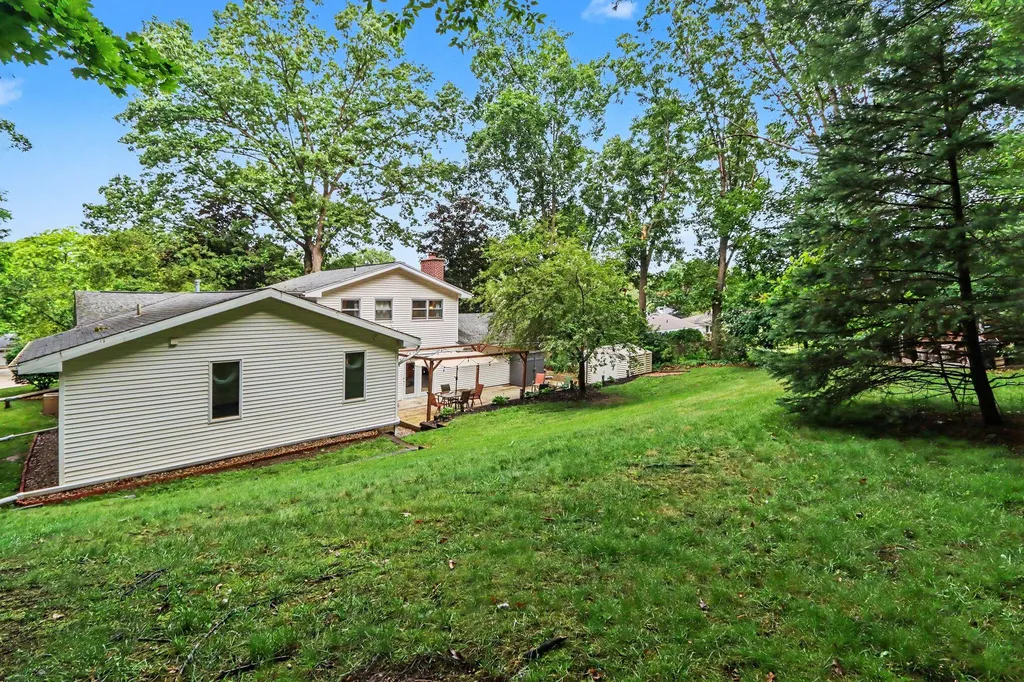 6800 Springbrook Lane Cooper Charter Township MI 49004