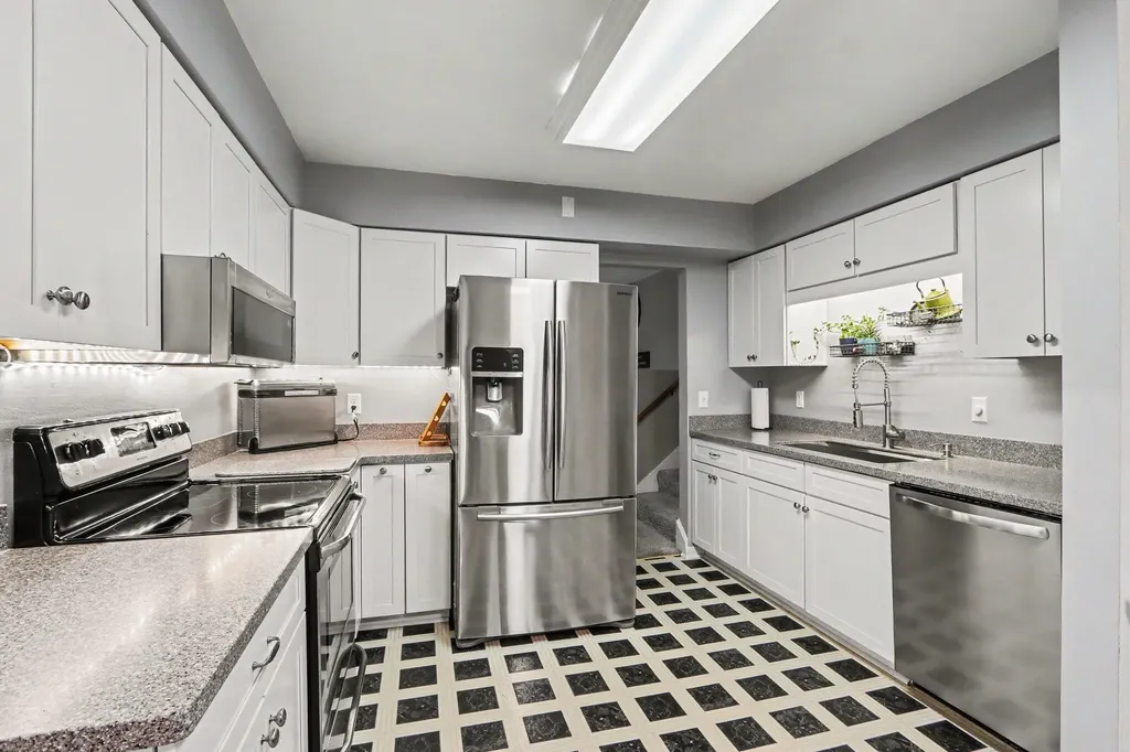 6800 Springbrook Lane Cooper Charter Township MI 49004