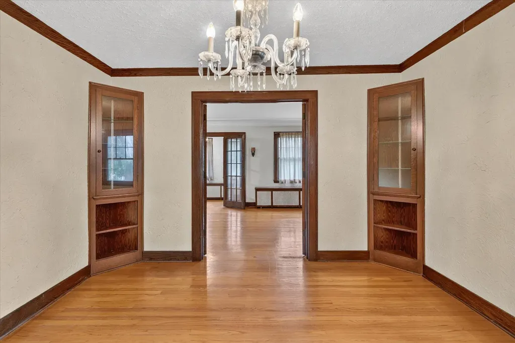 1124 Ashley Drive Kalamazoo Charter Township MI 49048
