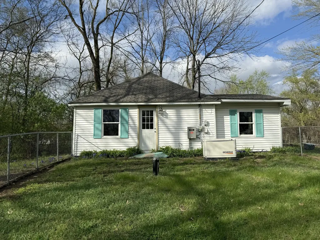 325 Wildwood Avenue Emmett Charter Township MI 49014