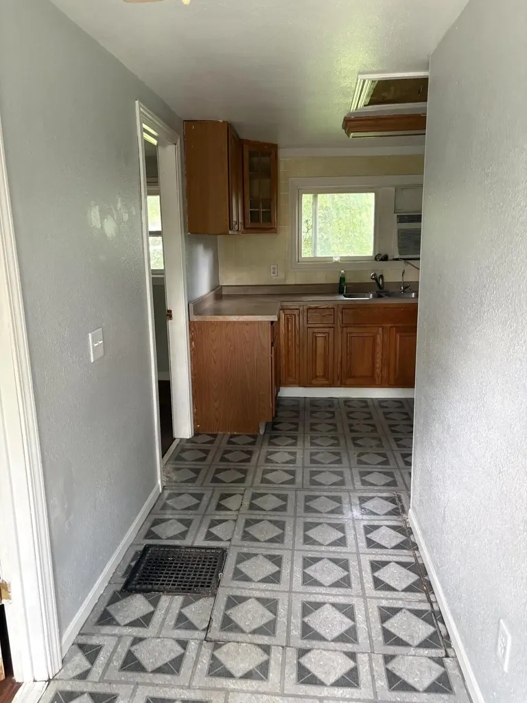 325 Wildwood Avenue Emmett Charter Township MI 49014