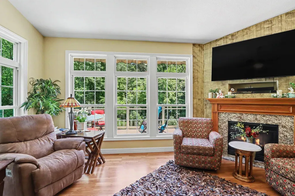 2181 Hunters Run Comstock Charter Township MI 49048