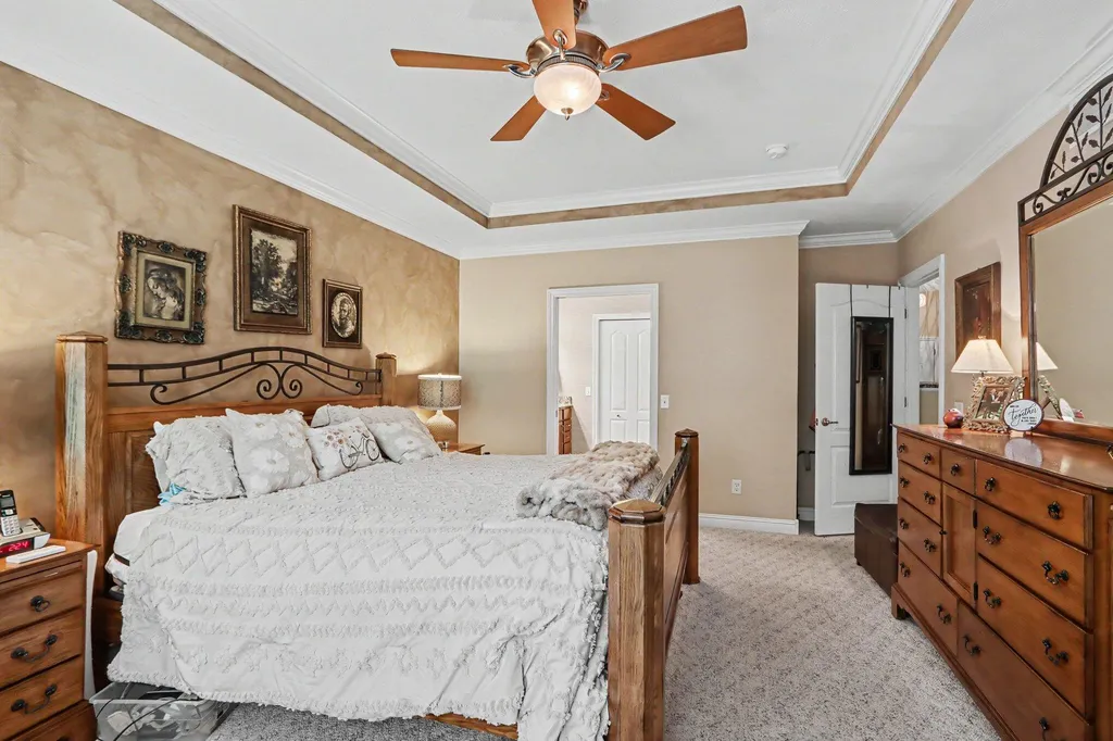 2181 Hunters Run Comstock Charter Township MI 49048