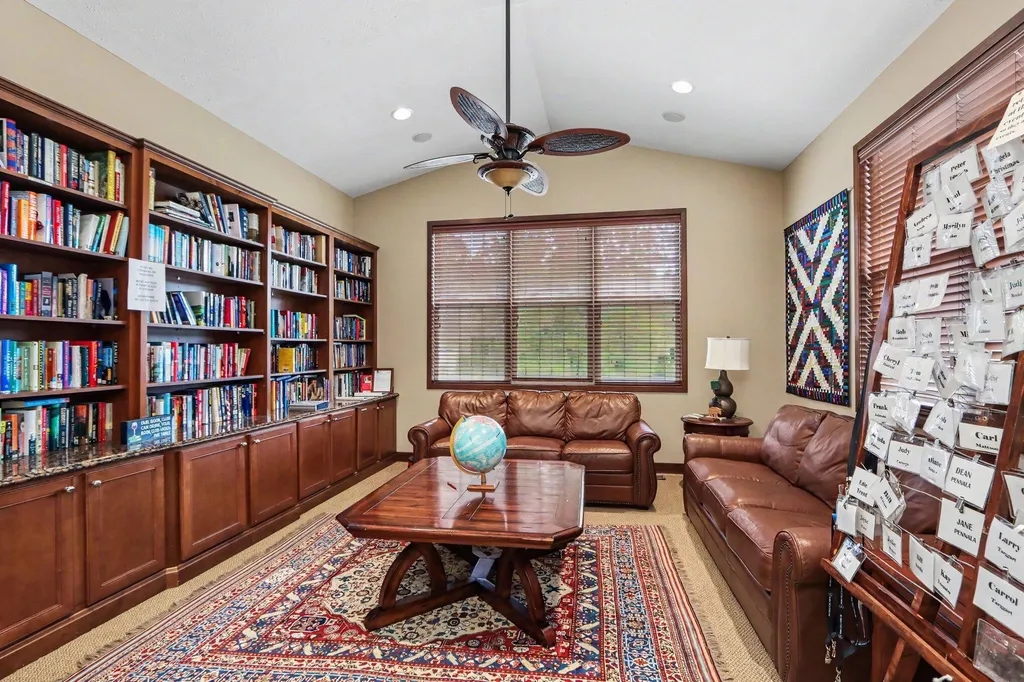 2181 Hunters Run Comstock Charter Township MI 49048