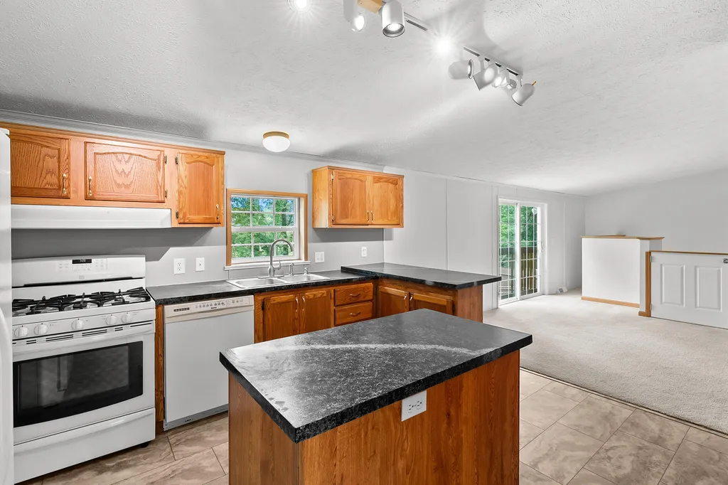38988 Paw Paw Road Paw Paw Township MI 49079