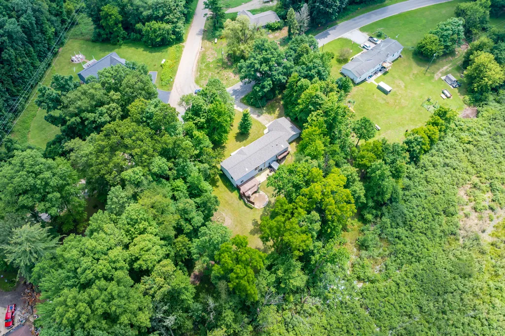 38988 Paw Paw Road Paw Paw Township MI 49079