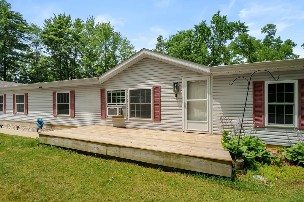 38988 Paw Paw Road Paw Paw Township MI 49079