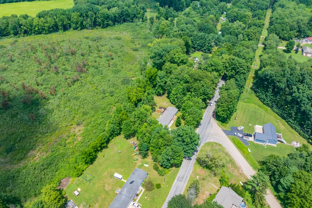 38988 Paw Paw Road Paw Paw Township MI 49079