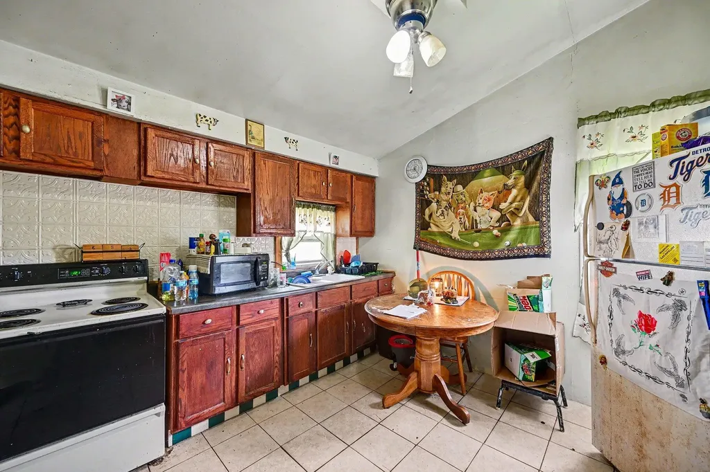 3721 Market Street Kalamazoo Charter Township MI 49048
