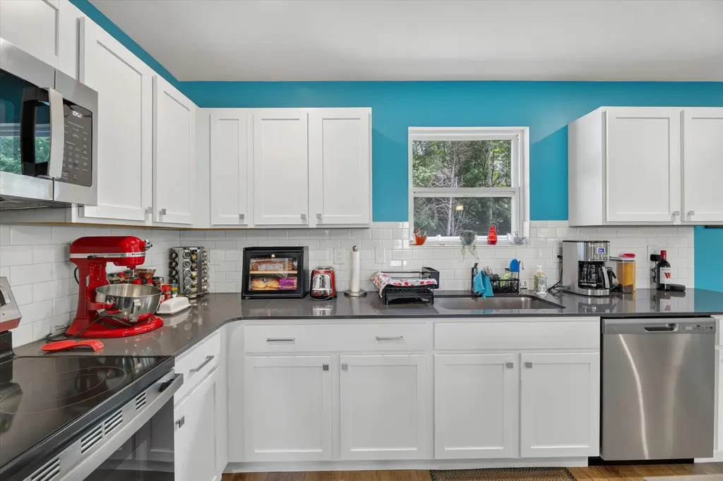 10335 Craven Way Comstock Charter Township MI 49053