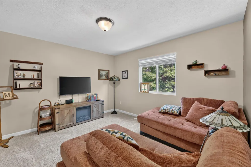 10335 Craven Way Comstock Charter Township MI 49053