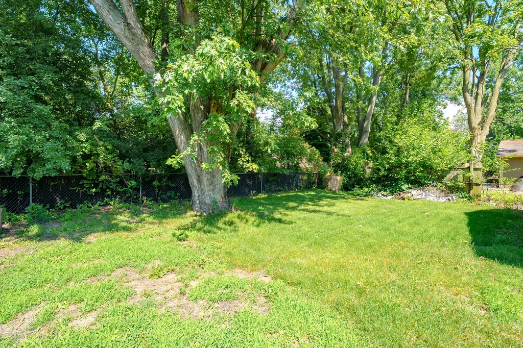 5648 Deerfield Street Portage City MI 49024