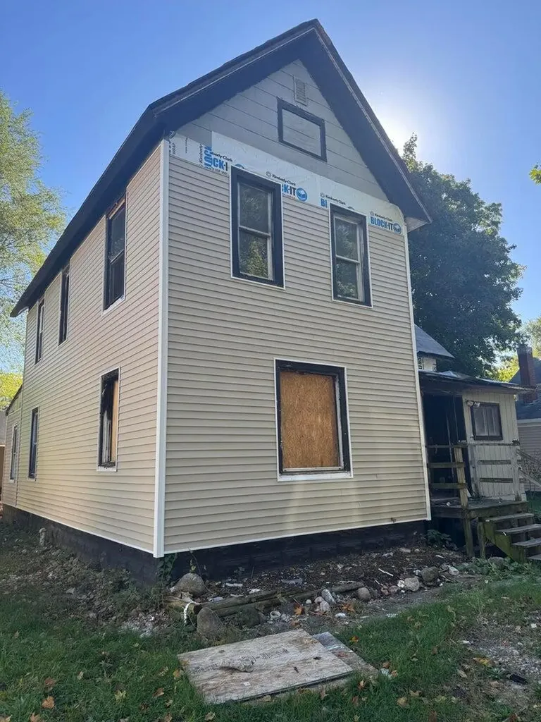 606 8th Street Three Rivers City MI 49093