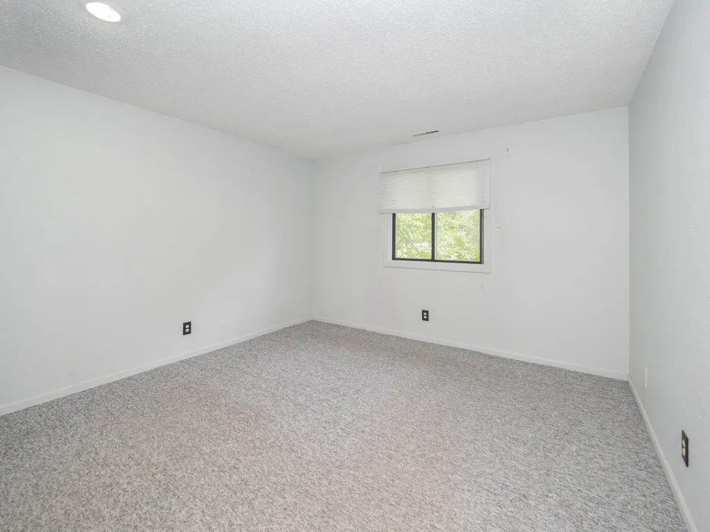 6109 Danford Creek Oshtemo Charter Township MI 49009