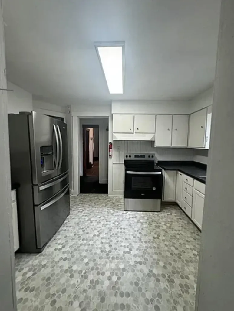 411 Mitchell Place Kalamazoo City MI 49007