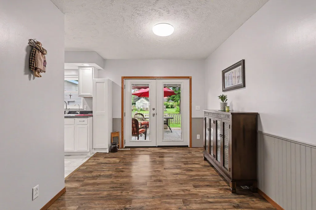 204 E Holcomb Street Athens Village MI 49011