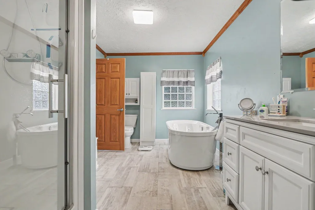 204 E Holcomb Street Athens Village MI 49011