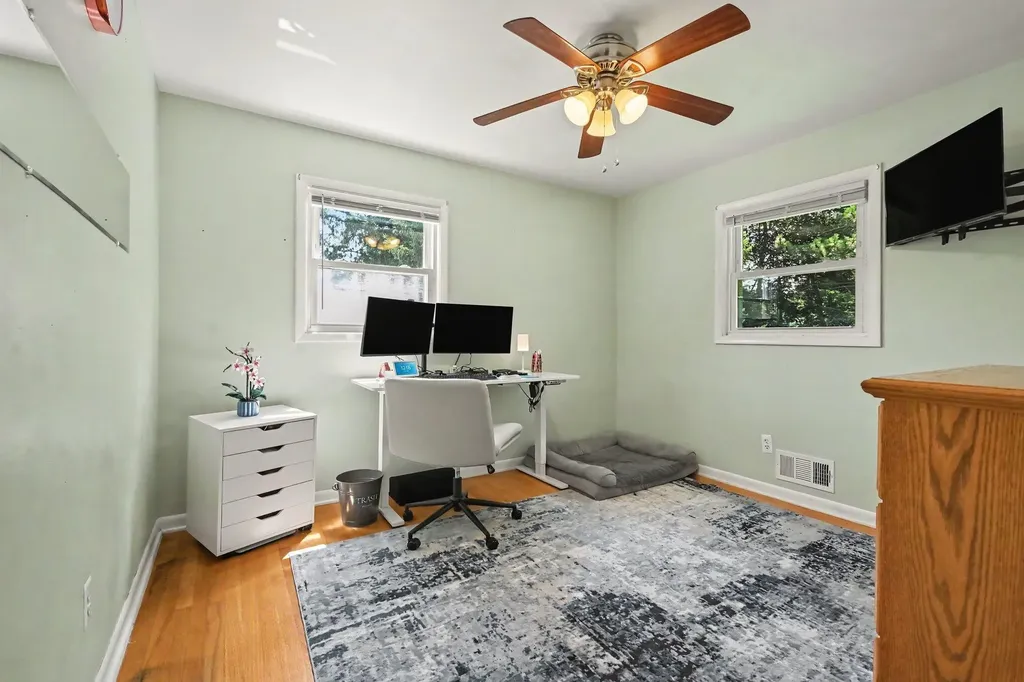 1912 Lauralwood Avenue Portage City MI 49002