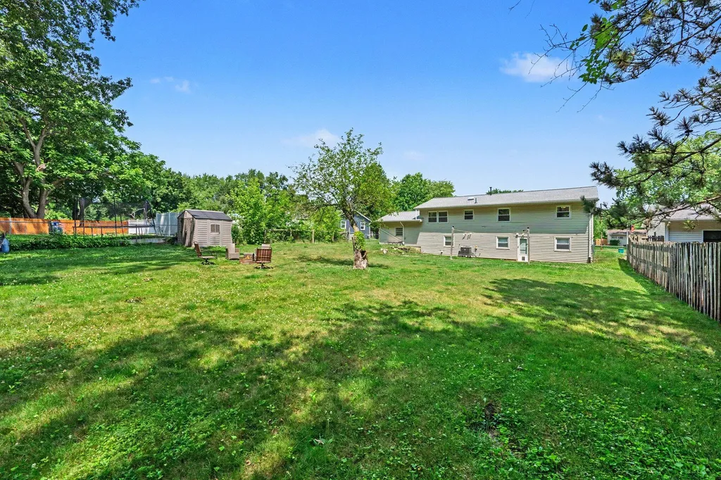 1912 Lauralwood Avenue Portage City MI 49002